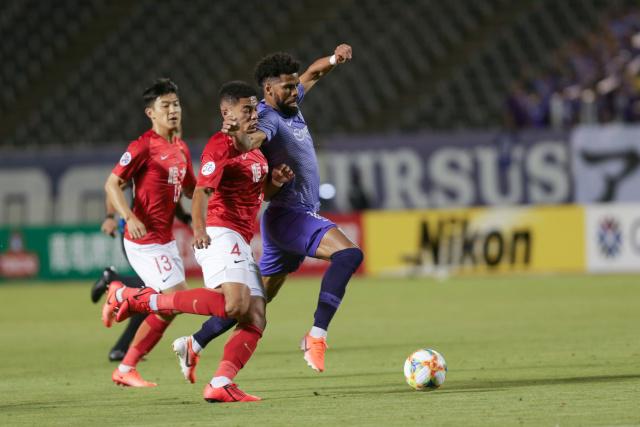 希罗34分热火力克骑士 黄蜂险胜步行者止8连败